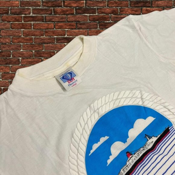 Vintage QE2 Queen Elizabeth 2 Boat T Shirt / Single Stitch Aquality ECM Product - Picture 3 of 4